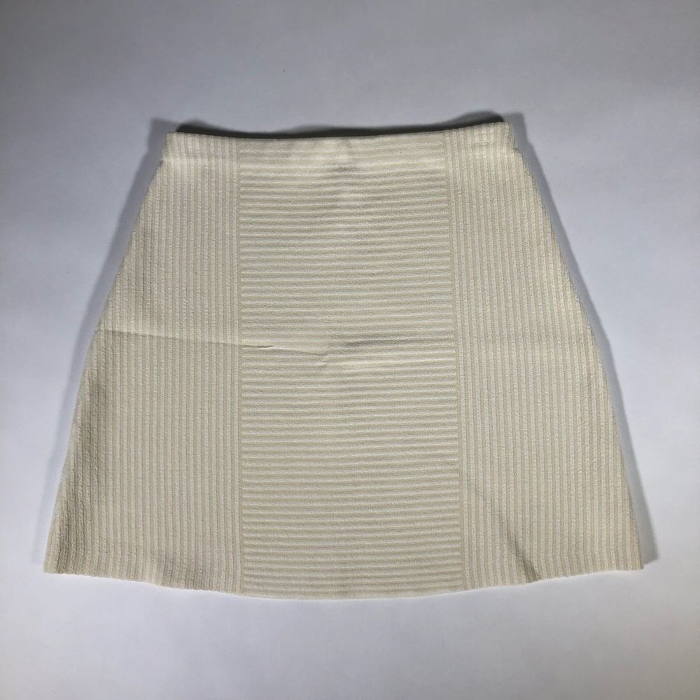 ♥️SOLD♥️Theory Skirt